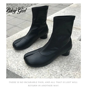2023 Forår, efterår Mode runde med lav hæl separate tæer støvler sort hvid støvler kvinder Læder Boot SplitToe