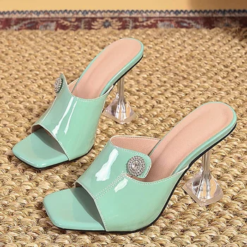 Liyke Mode Krystal Spænde Grønne damesko Tøfler Hyggelig Patent Læder Bredt Bånd Mærkelige Gennemsigtig Hæle Dias Sandaler