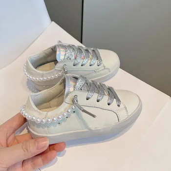 Fashion Tendens Sneakers Sko til Børn Spring Piger Stjernede Sport Hvide Sko Pearl design med Børns Afslappet Sko Læder